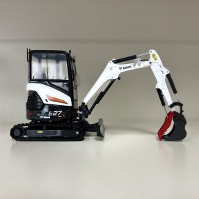 Bobcat E27Z makett